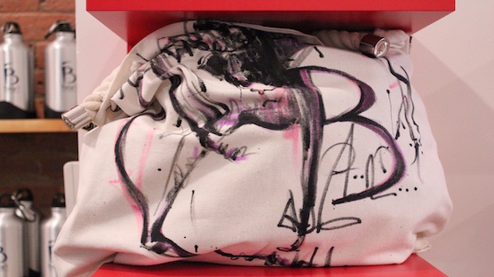 bari studio-tote feature